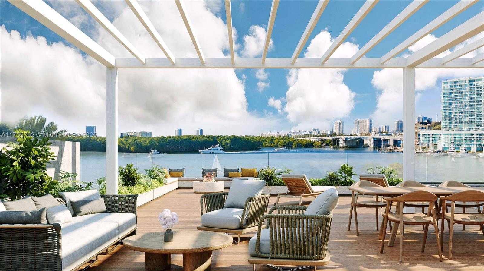 Small Image of 307 ATLANTIC AVE, Sunny Isles Beach Number 7