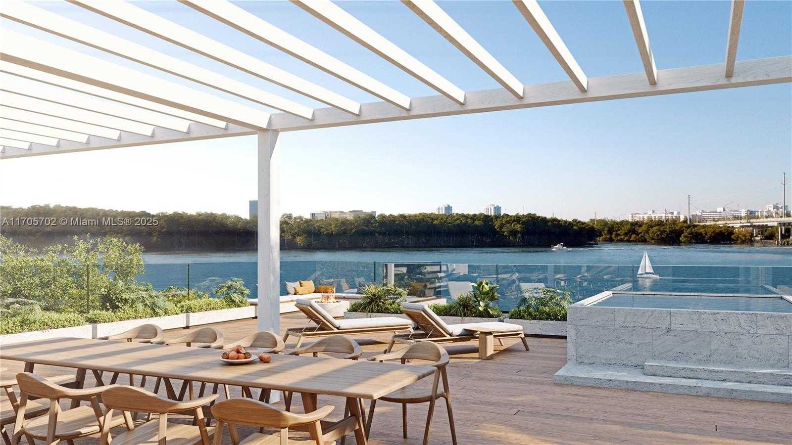 Small Image of 307 ATLANTIC AVE, Sunny Isles Beach Number 8