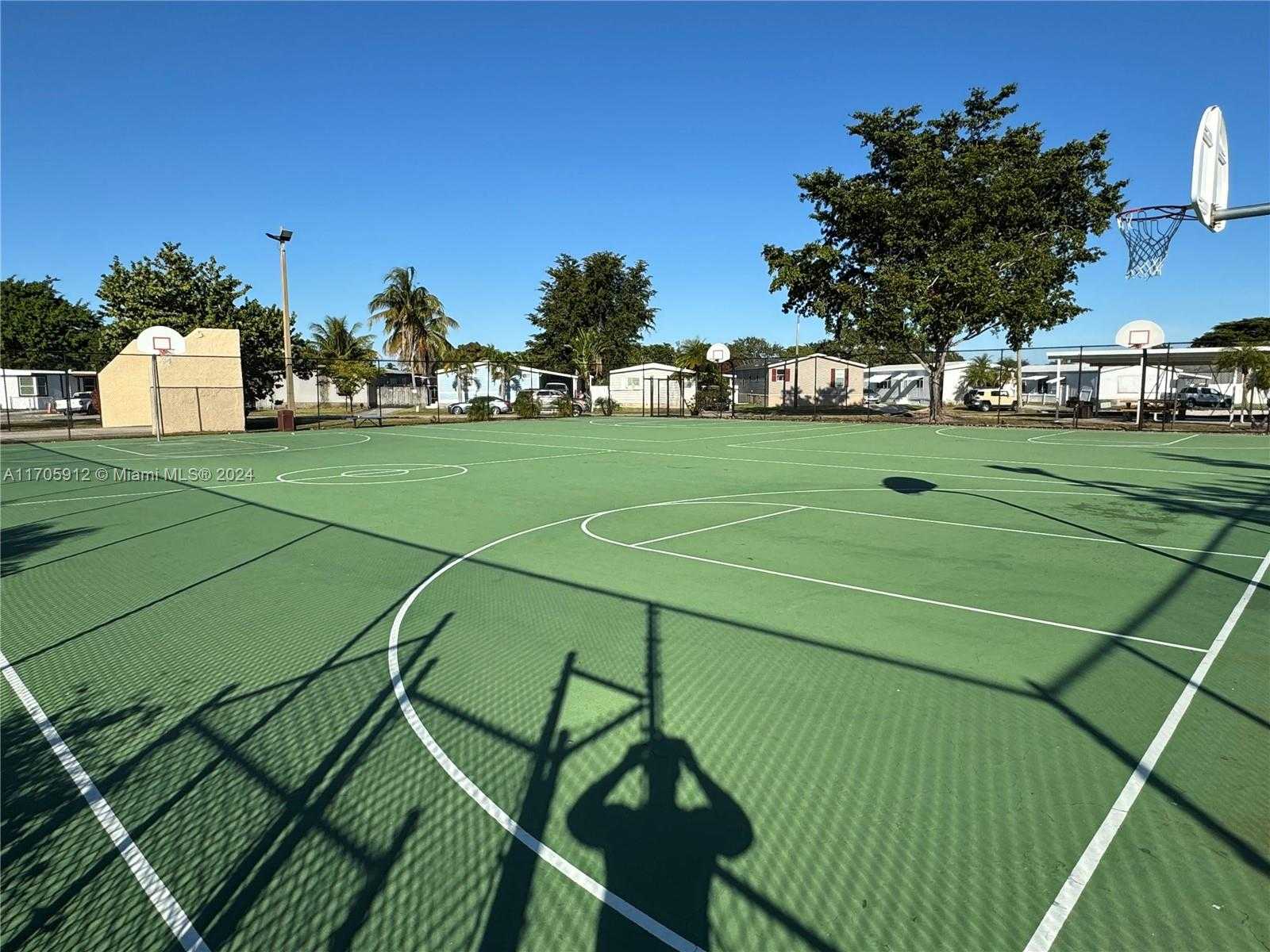Small Image of 21511 NORTH WEST 3RD ST, Pembroke Pines Number 5