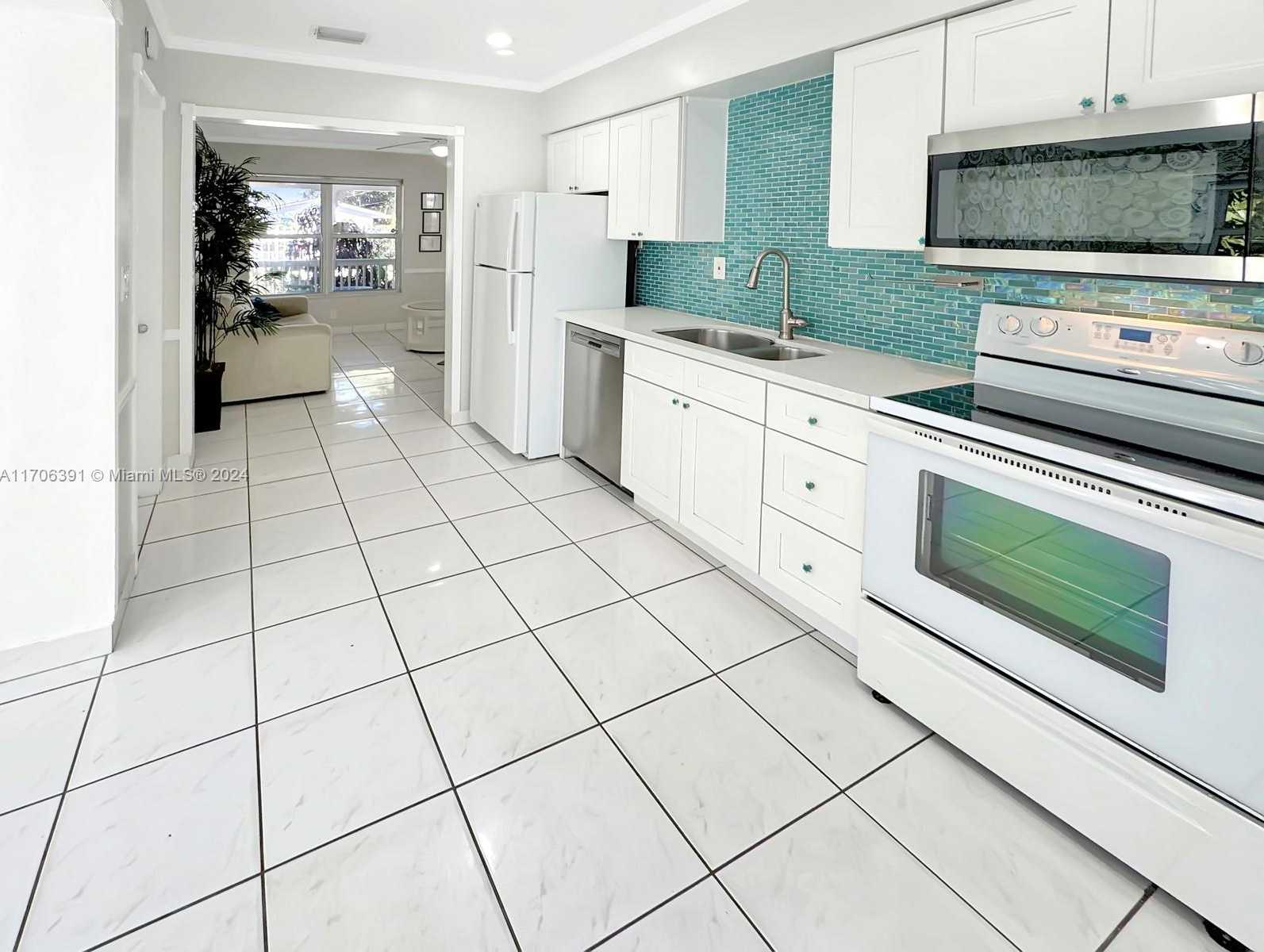 Small Image of 1820 SOUTH WEST 11TH CT, Fort Lauderdale Number 18