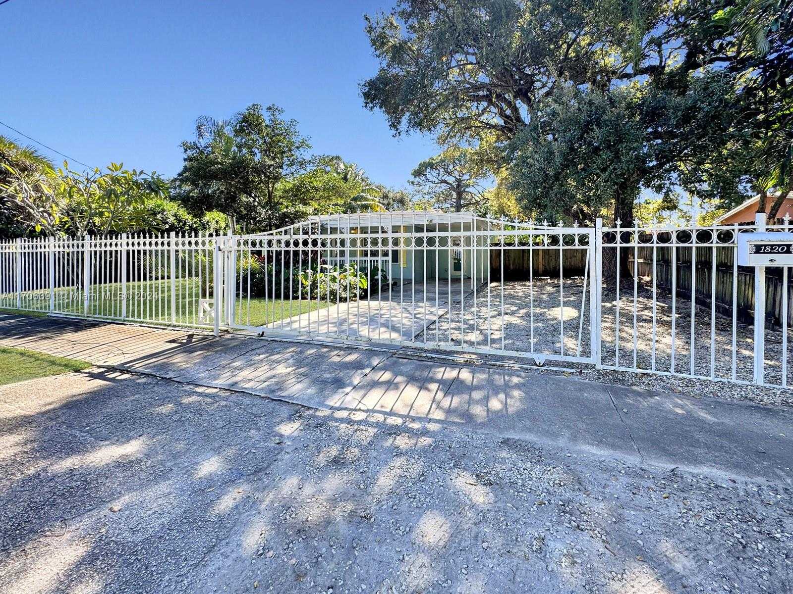 Small Image of 1820 SOUTH WEST 11TH CT, Fort Lauderdale Number 37
