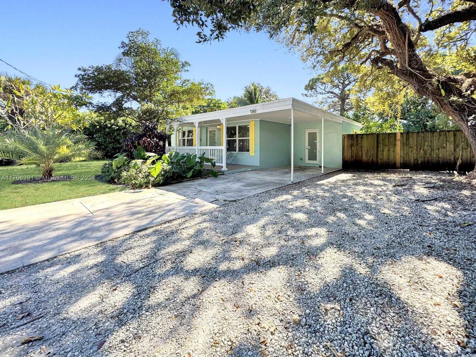 Small Image of 1820 SOUTH WEST 11TH CT, Fort Lauderdale Number 4