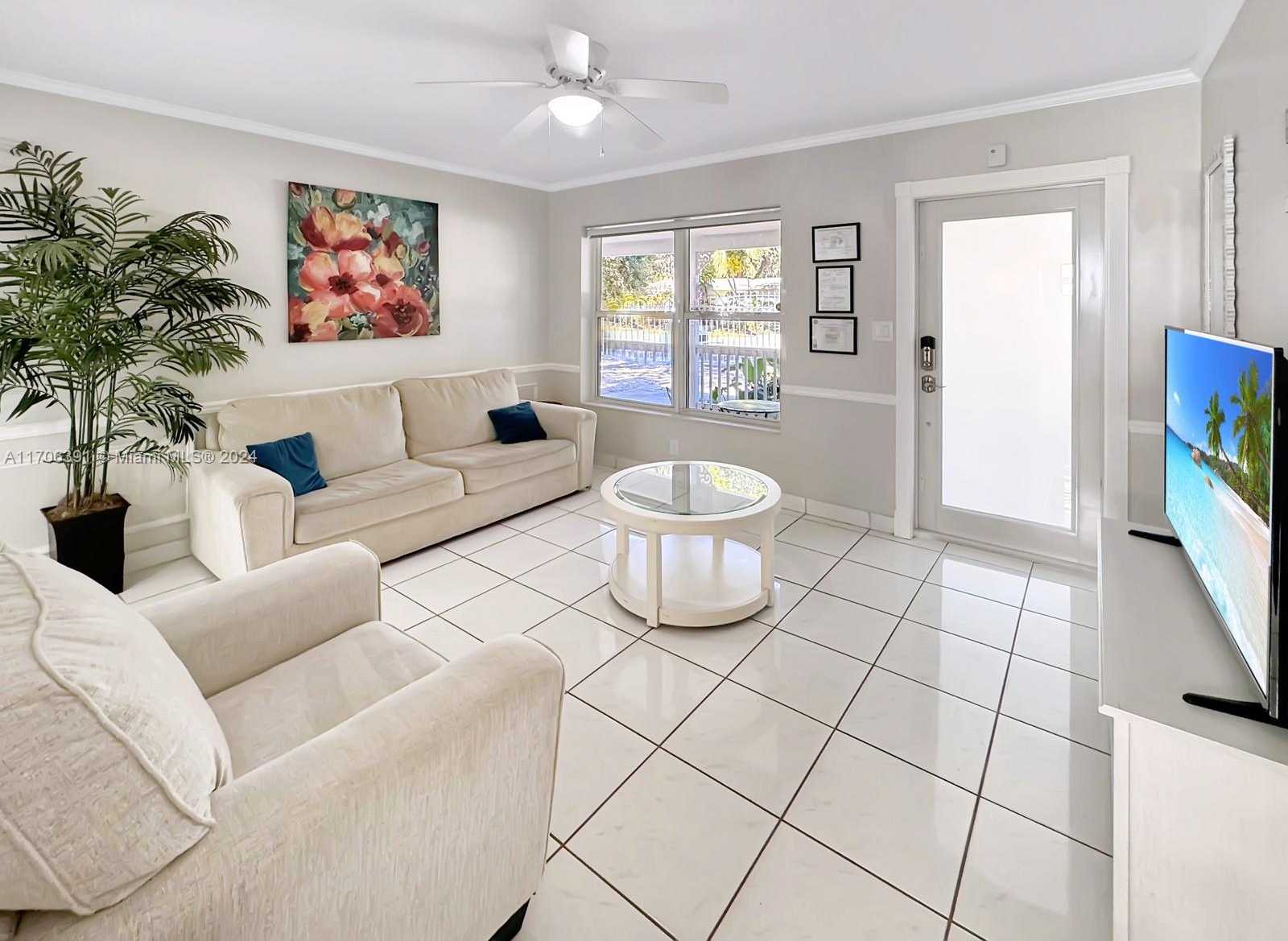 Small Image of 1820 SOUTH WEST 11TH CT, Fort Lauderdale Number 9