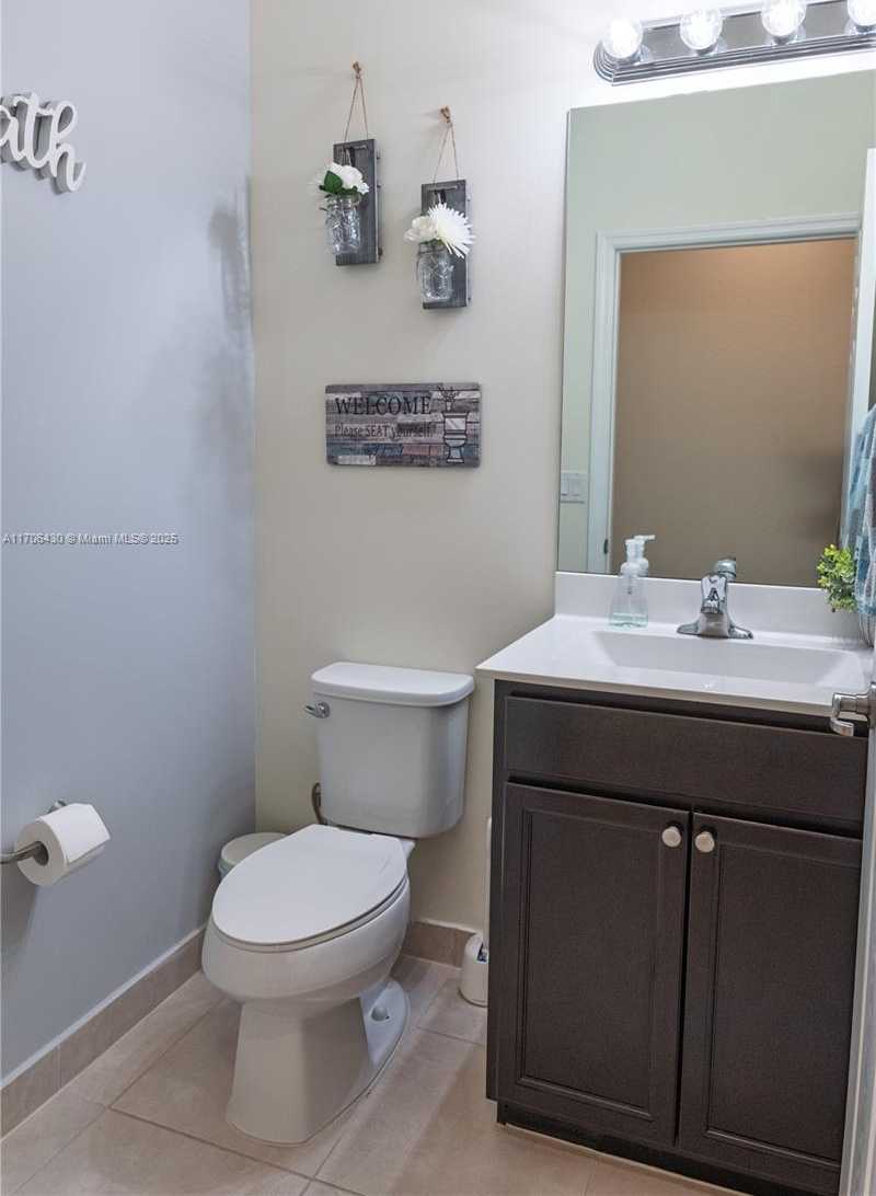 Small Image of 221 SOUTH EAST 35TH AVE, Homestead Number 33