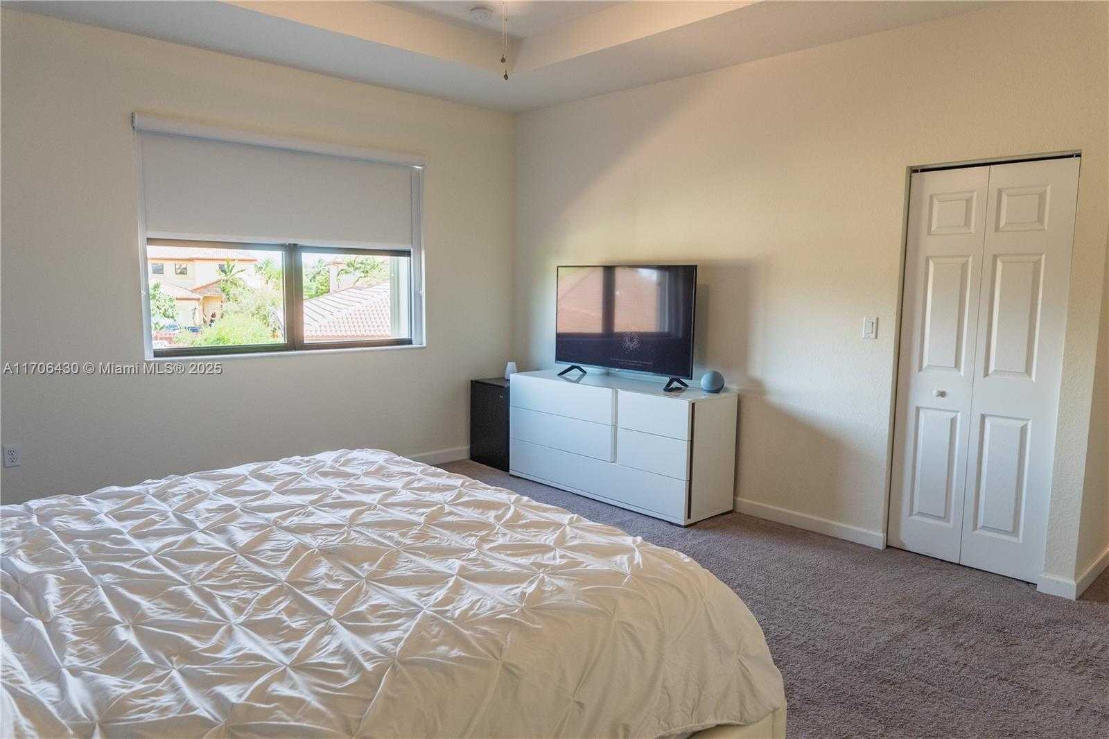Small Image of 221 SOUTH EAST 35TH AVE, Homestead Number 35