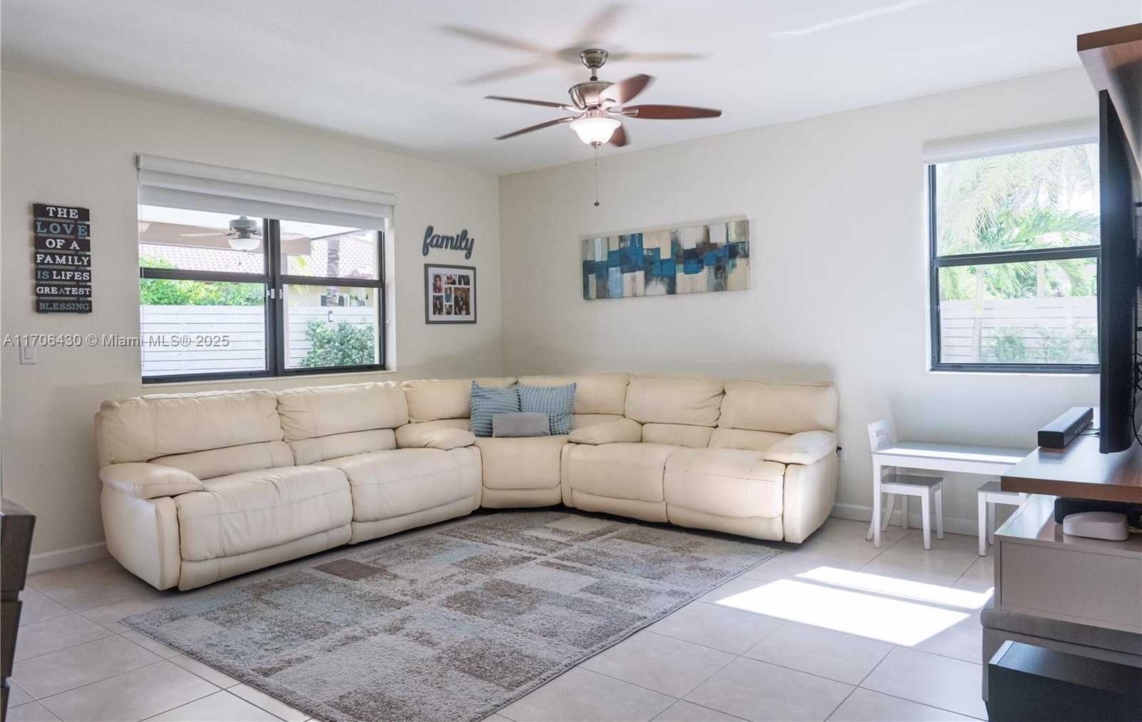 Small Image of 221 SOUTH EAST 35TH AVE, Homestead Number 42