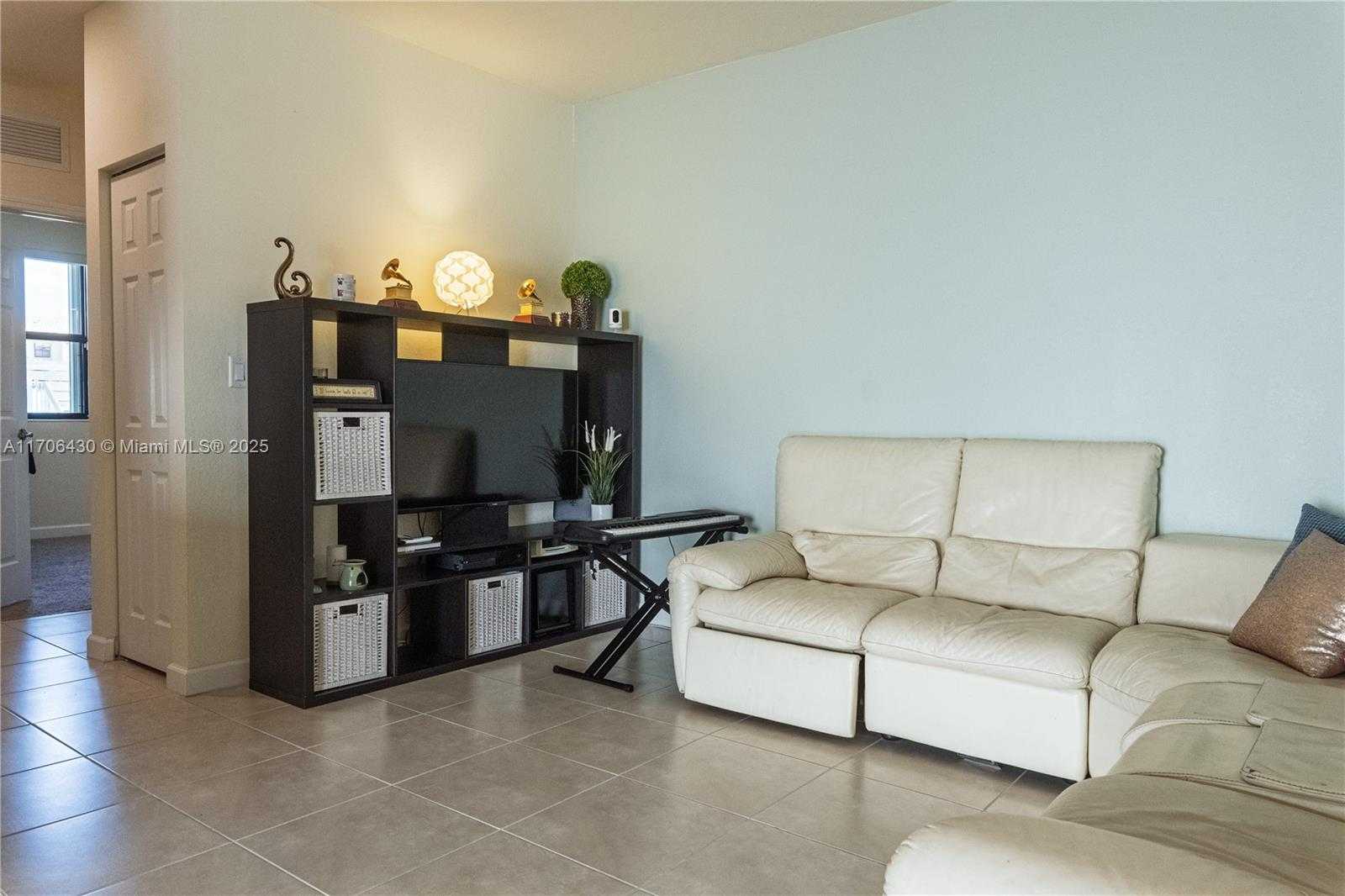 Small Image of 221 SOUTH EAST 35TH AVE, Homestead Number 50