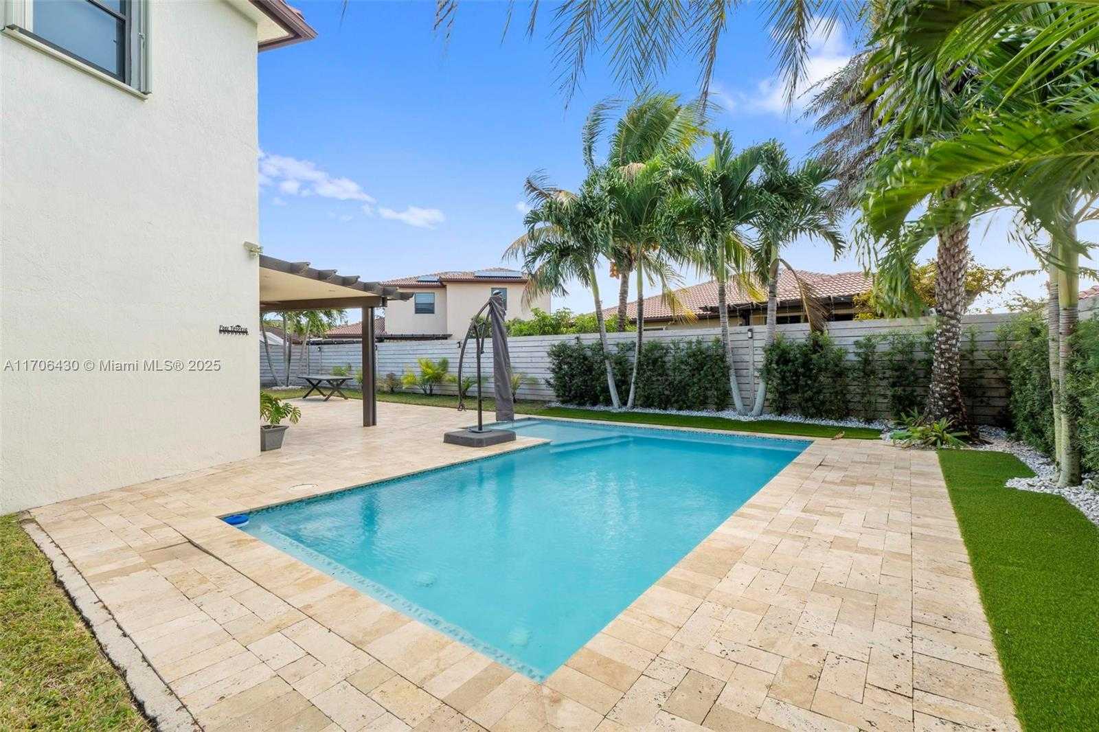 Small Image of 221 SOUTH EAST 35TH AVE, Homestead Number 64