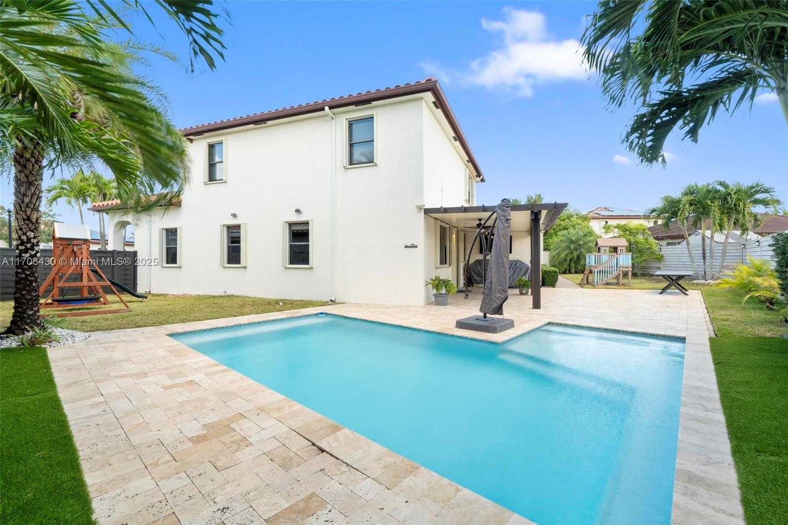 Small Image of 221 SOUTH EAST 35TH AVE, Homestead Number 65