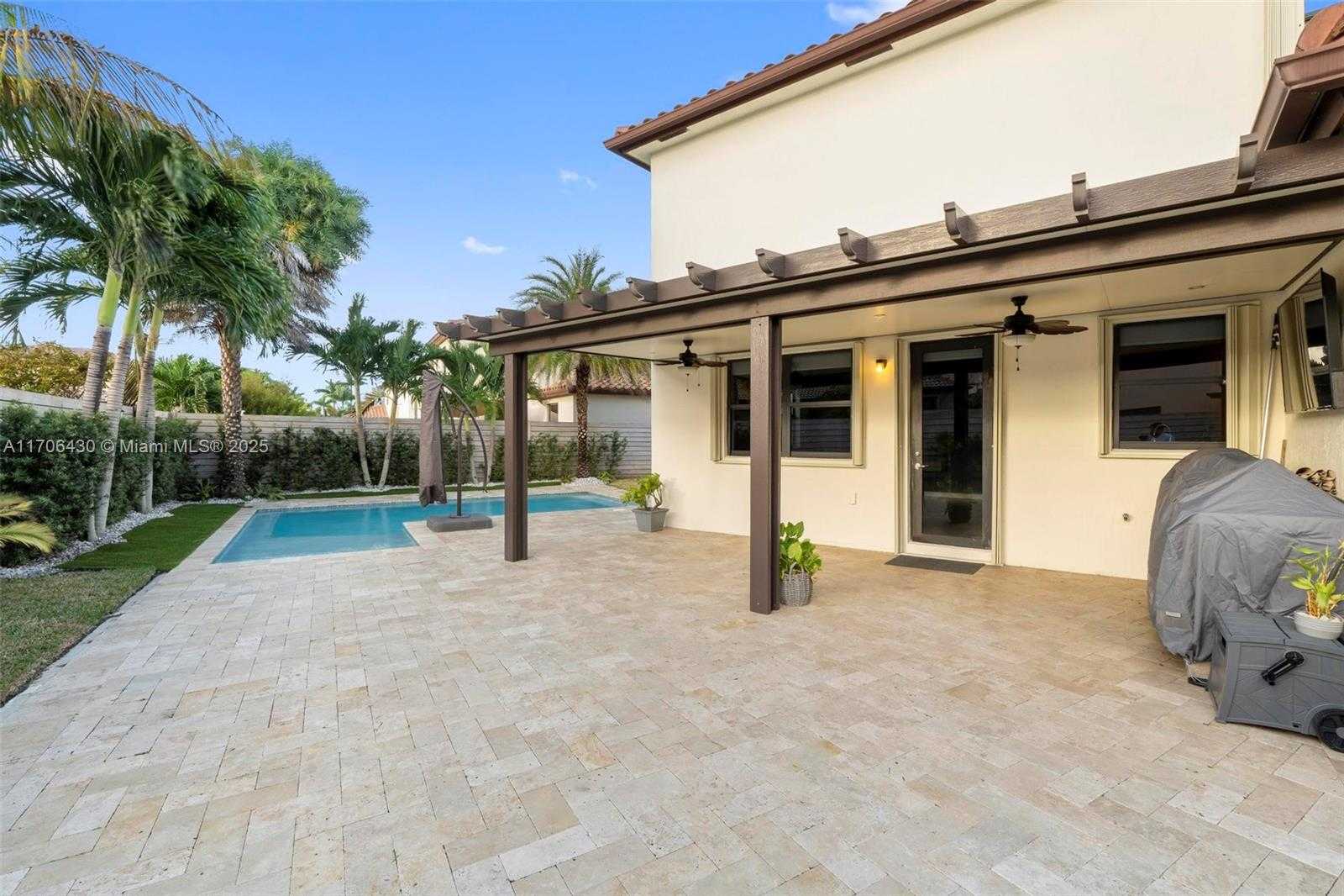 Small Image of 221 SOUTH EAST 35TH AVE, Homestead Number 68