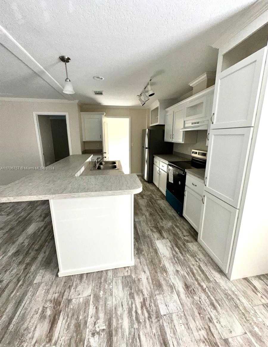 Small Image of 404 NORTH WEST 134TH AV, Plantation Number 3