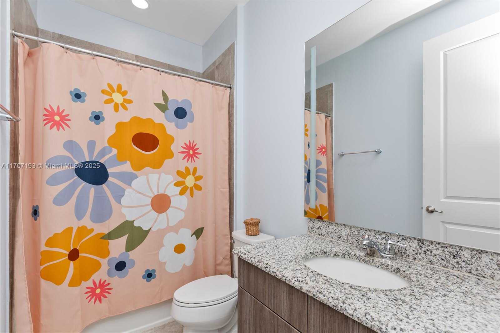 Small Image of 10410 RANCHETTE DR, Cooper City Number 49