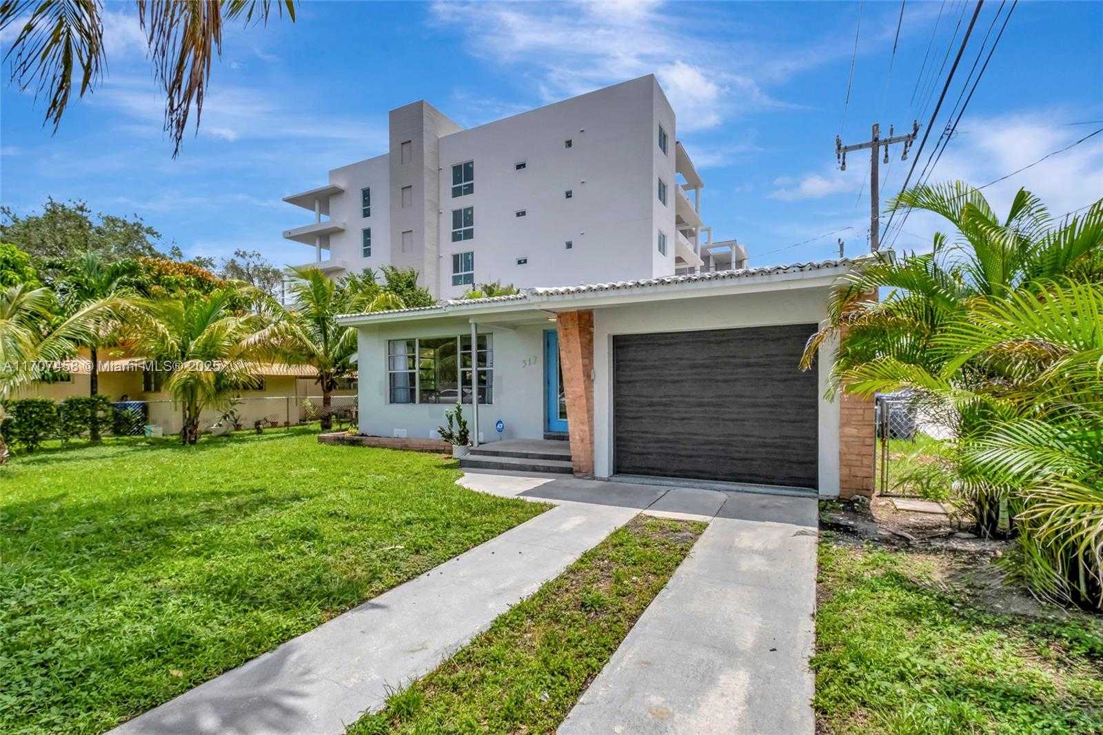 Small Image of 517 SOUTH 19TH AVE, Hollywood Number 16