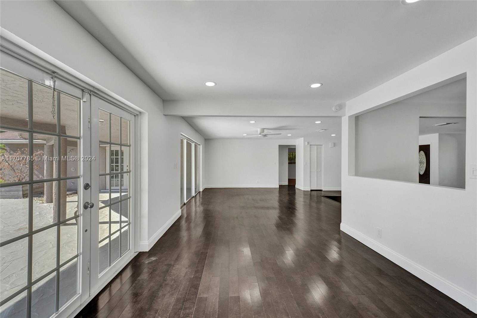 Small Image of 620 NORTH EAST 2ND STREET, Pompano Beach Number 11