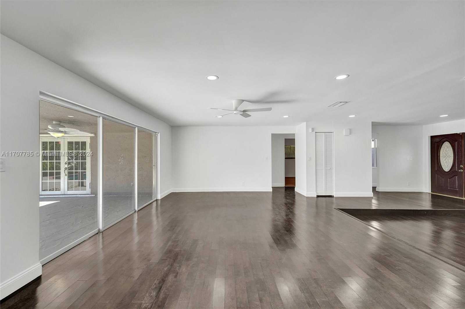Small Image of 620 NORTH EAST 2ND STREET, Pompano Beach Number 12