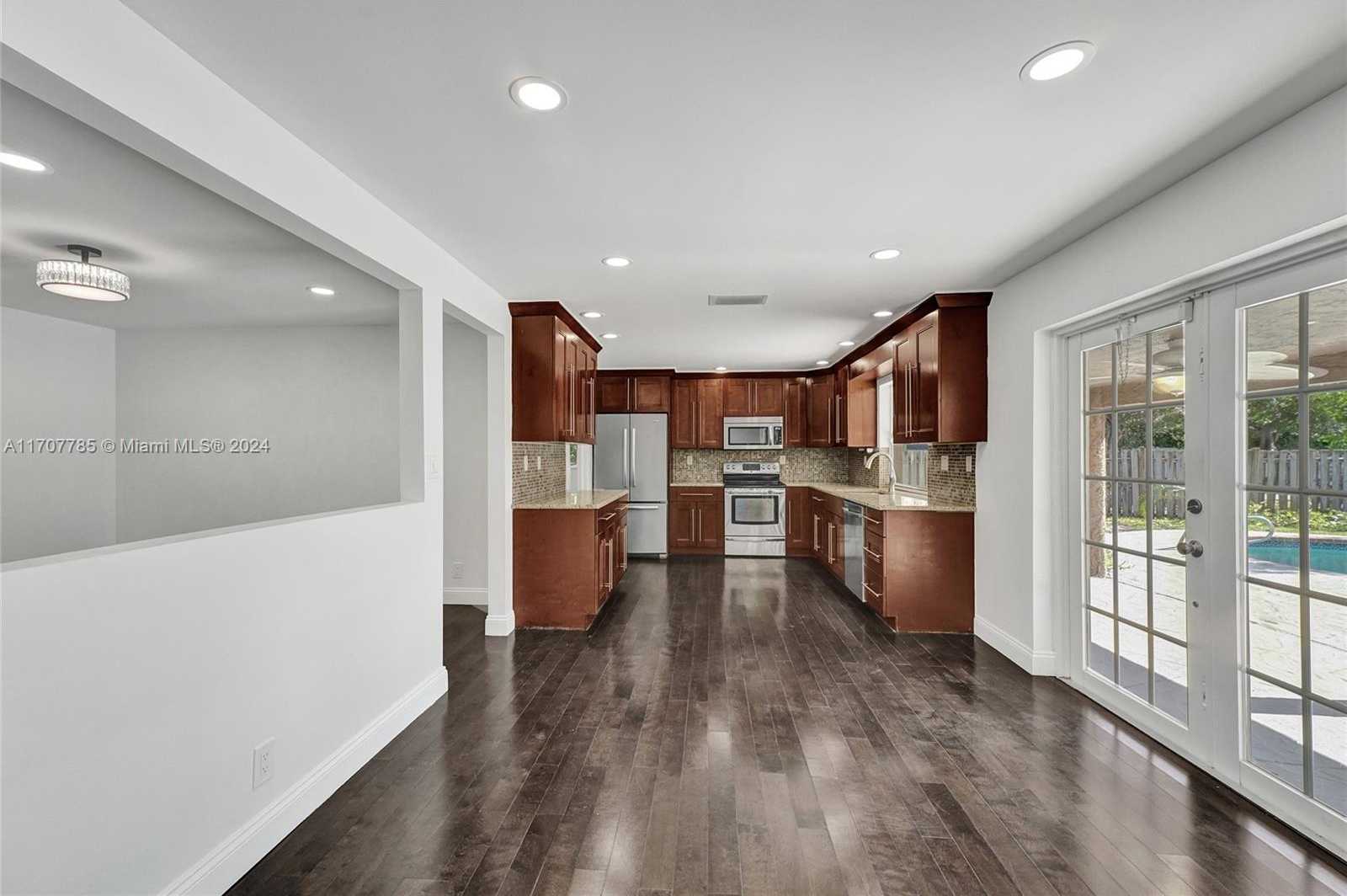 Small Image of 620 NORTH EAST 2ND STREET, Pompano Beach Number 19