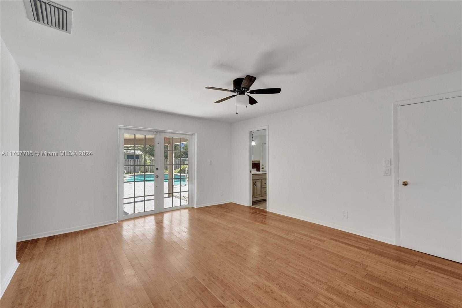 Small Image of 620 NORTH EAST 2ND STREET, Pompano Beach Number 26