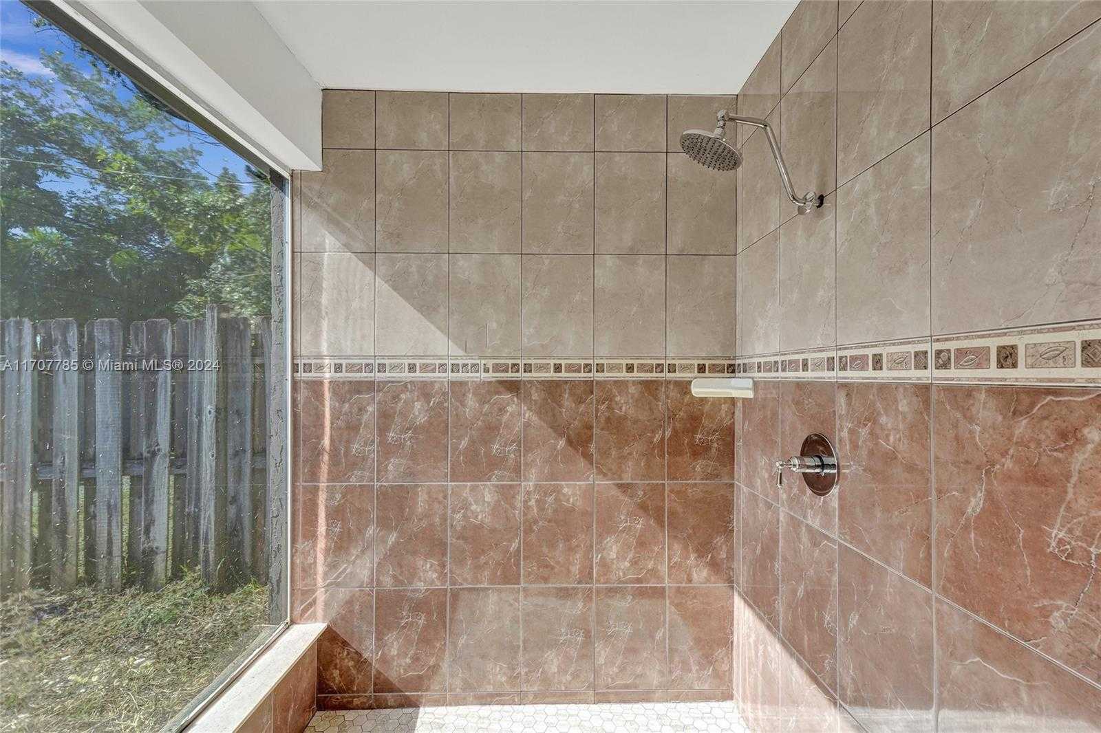 Small Image of 620 NORTH EAST 2ND STREET, Pompano Beach Number 31