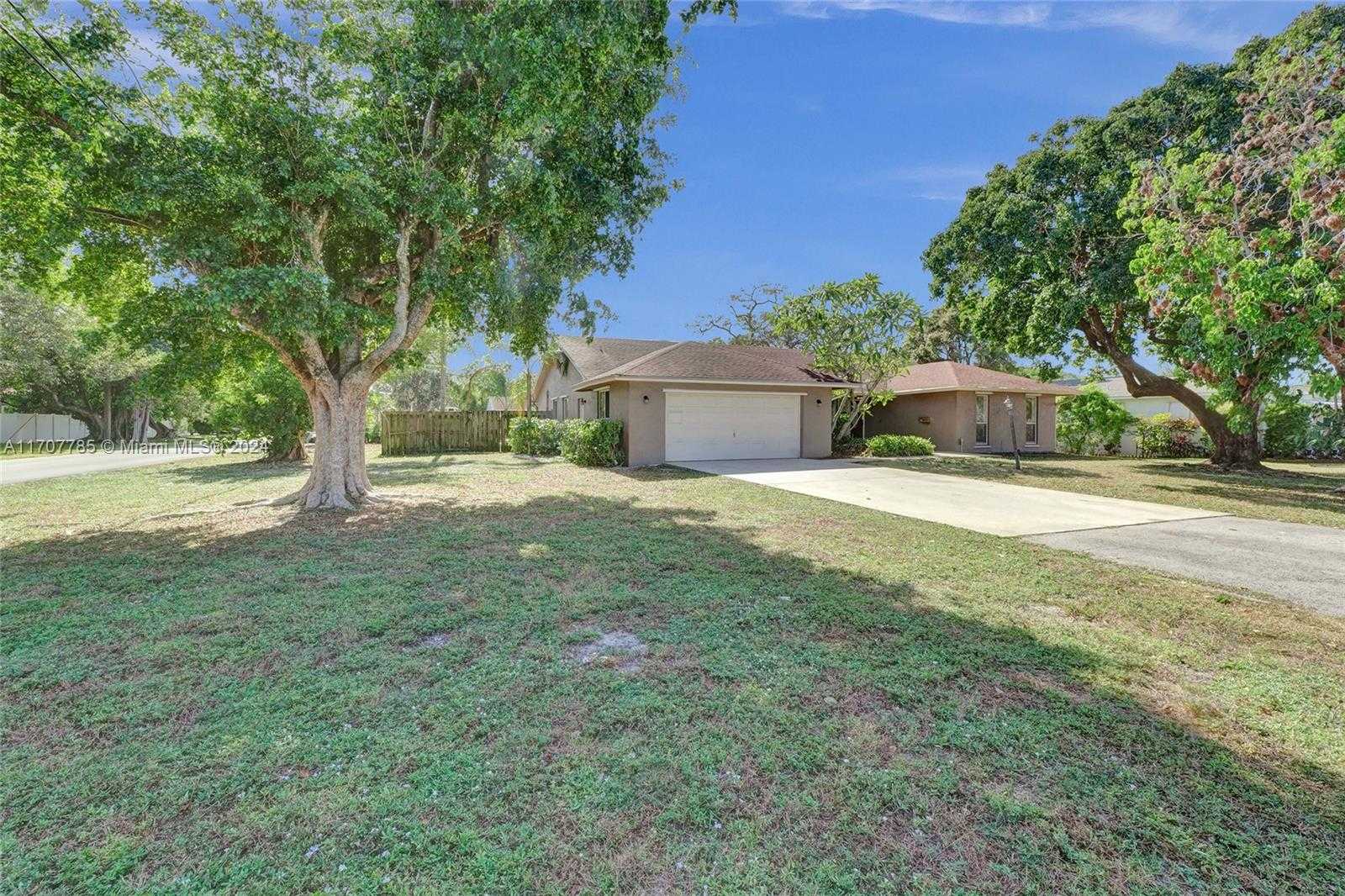 Small Image of 620 NORTH EAST 2ND STREET, Pompano Beach Number 4