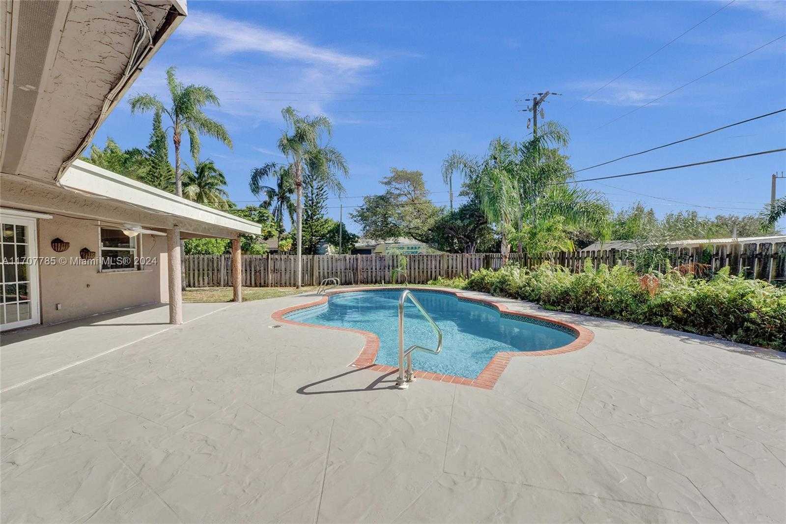 Small Image of 620 NORTH EAST 2ND STREET, Pompano Beach Number 51