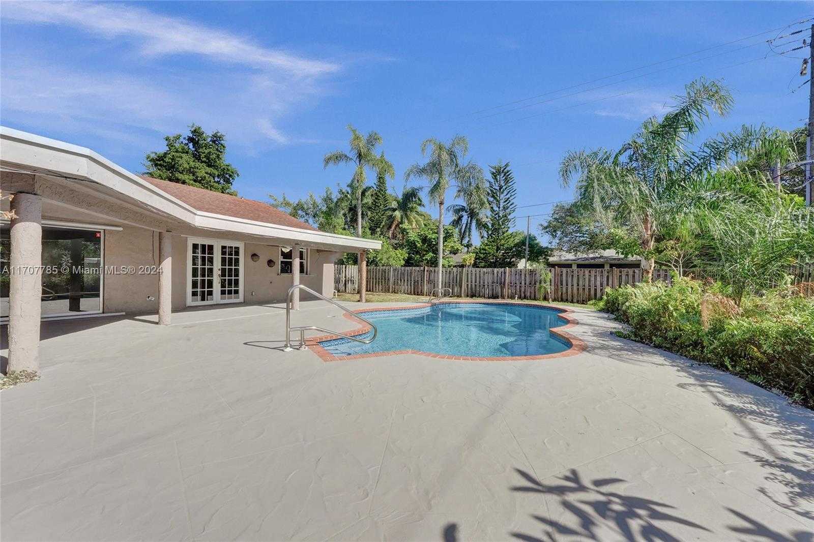 Small Image of 620 NORTH EAST 2ND STREET, Pompano Beach Number 52