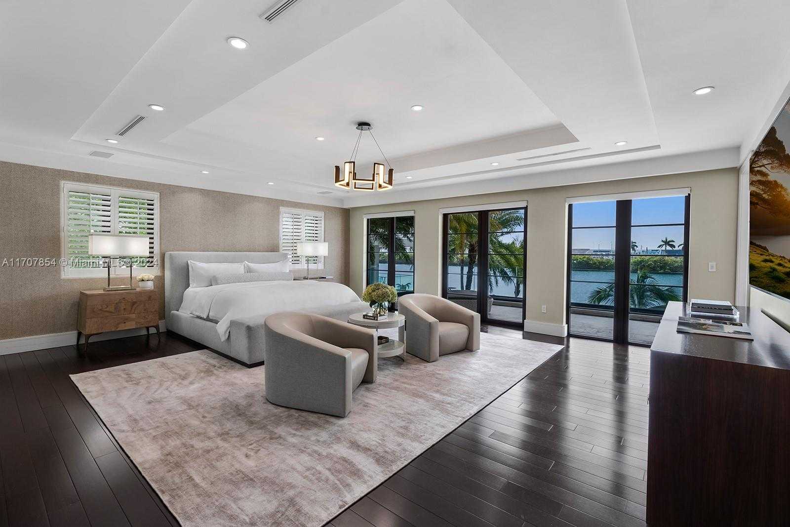 Small Image of 288 SOUTH COCONUT LN, Miami Beach Number 15