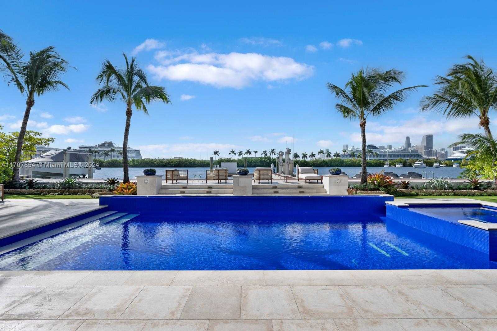 Small Image of 288 SOUTH COCONUT LN, Miami Beach Number 38