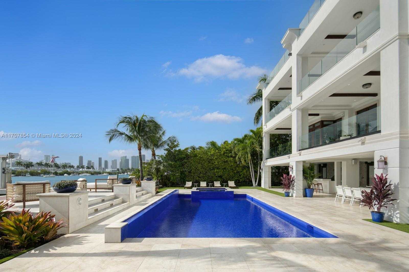 Small Image of 288 SOUTH COCONUT LN, Miami Beach Number 39