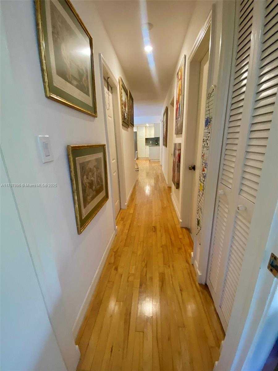 Small Image of 7521 SOUTH WEST 165TH TER, Palmetto Bay Number 31