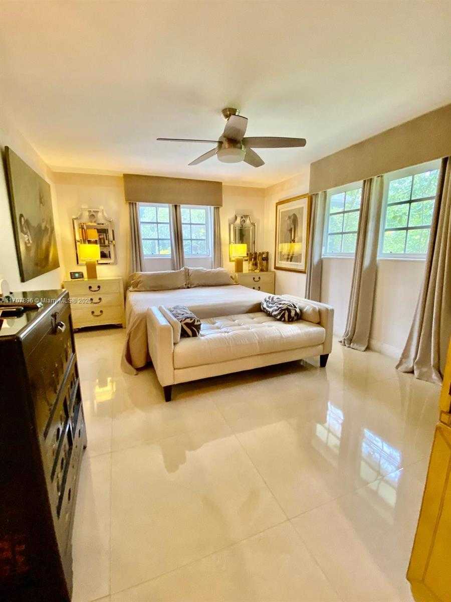Small Image of 7521 SOUTH WEST 165TH TER, Palmetto Bay Number 5