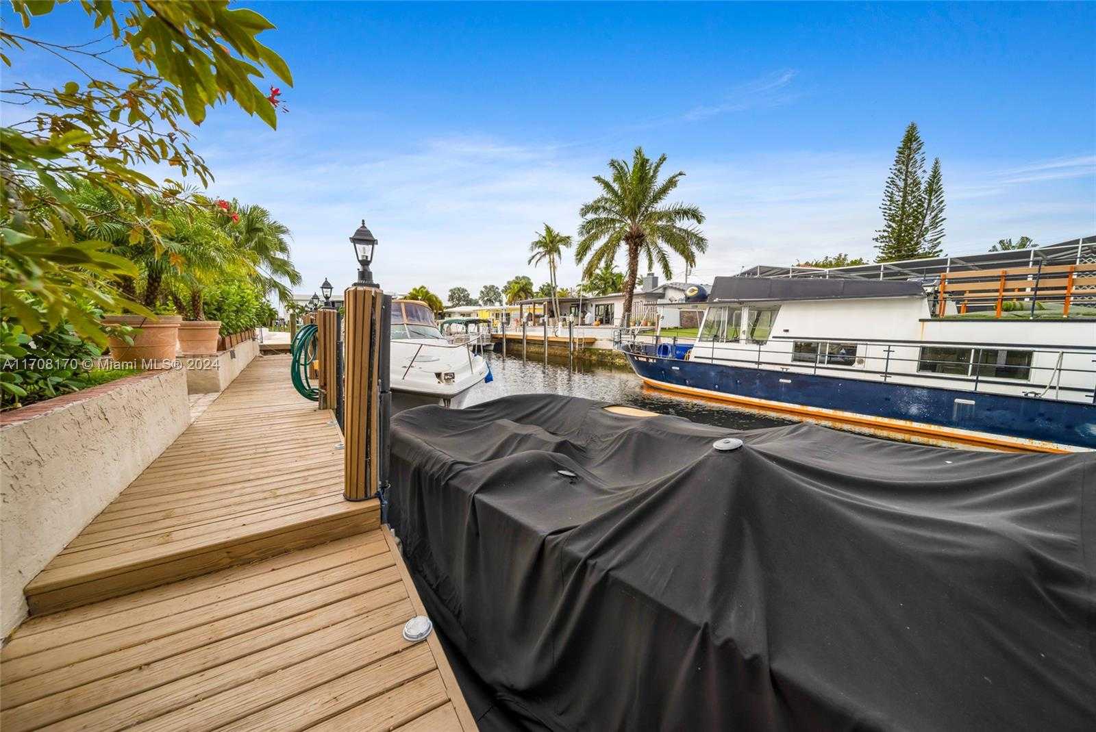 Small Image of 2031 SOUTH WEST 22ND AVE, Fort Lauderdale Number 10
