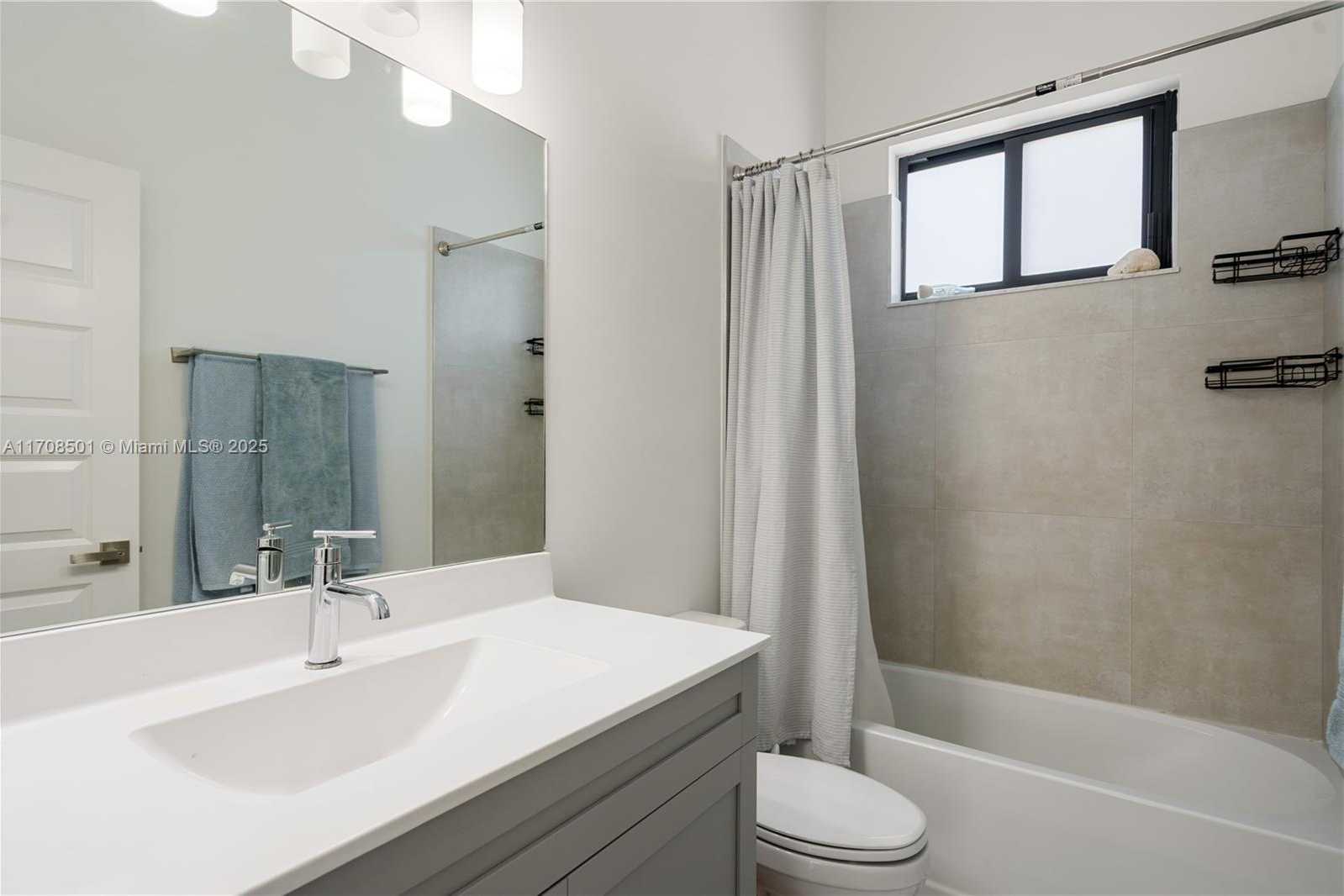 Small Image of 17300 SOUTH WEST 296TH ST, Homestead Number 28