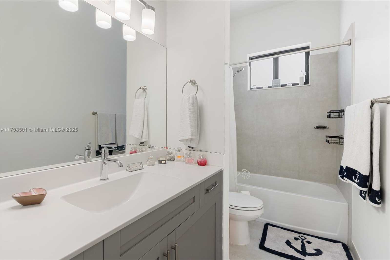 Small Image of 17300 SOUTH WEST 296TH ST, Homestead Number 35