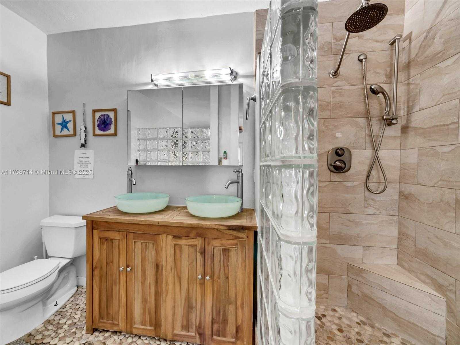 Small Image of 1507 GARFIELD ST, Hollywood Number 17