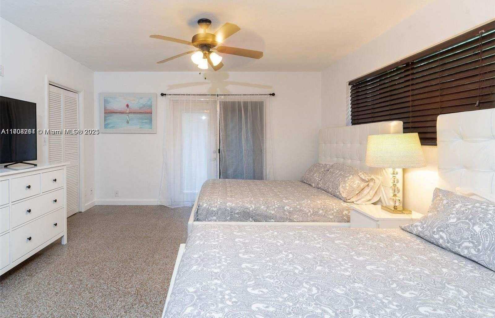 Small Image of 1507 GARFIELD ST, Hollywood Number 21