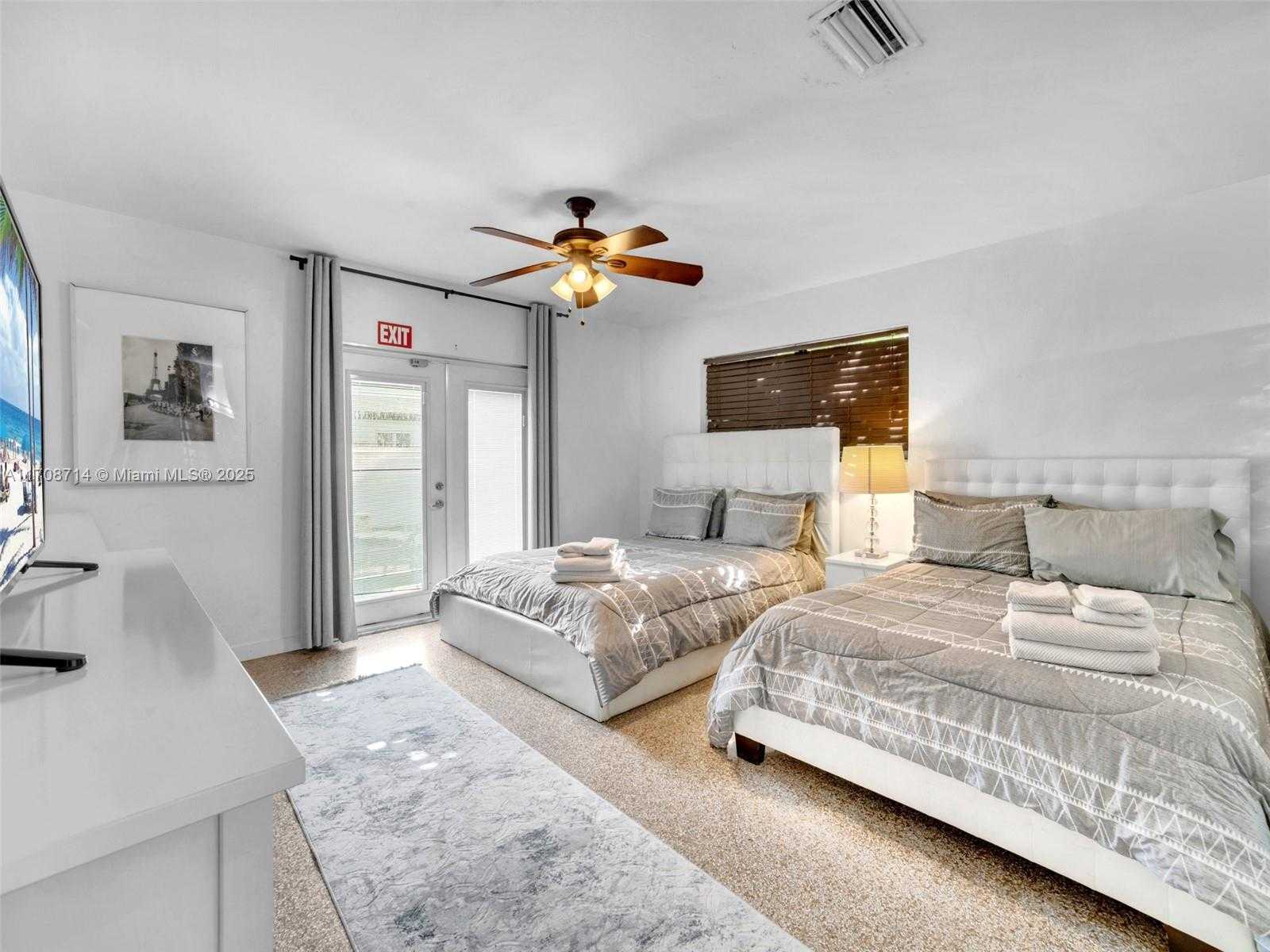 Small Image of 1507 GARFIELD ST, Hollywood Number 32