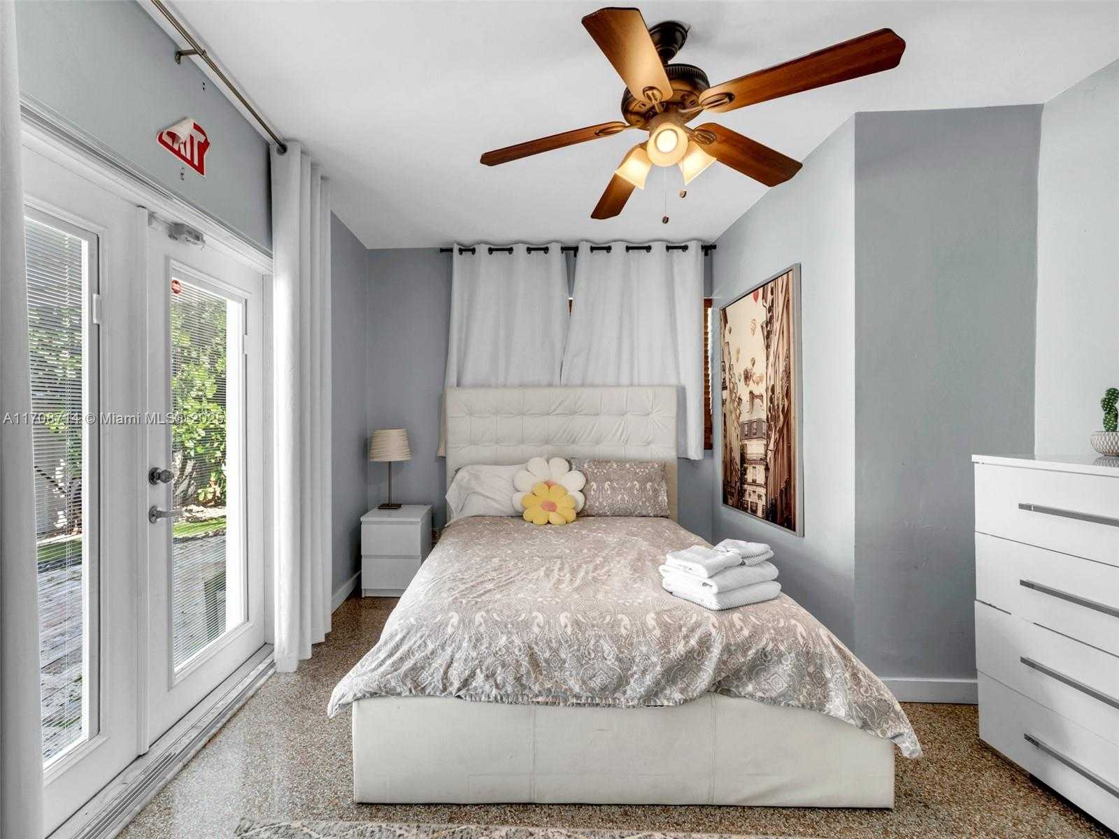 Small Image of 1507 GARFIELD ST, Hollywood Number 37
