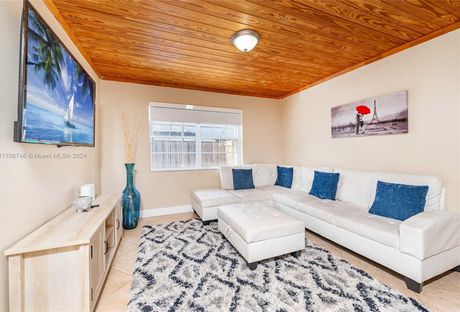 Small Image of 9420 SOUTH WEST 212TH TER, Cutler Bay Number 18