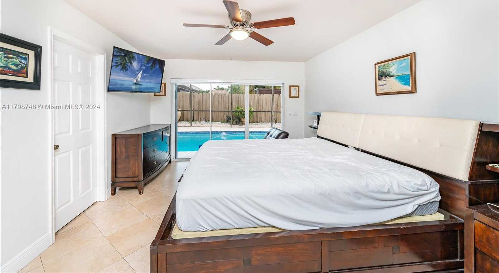 Small Image of 9420 SOUTH WEST 212TH TER, Cutler Bay Number 26