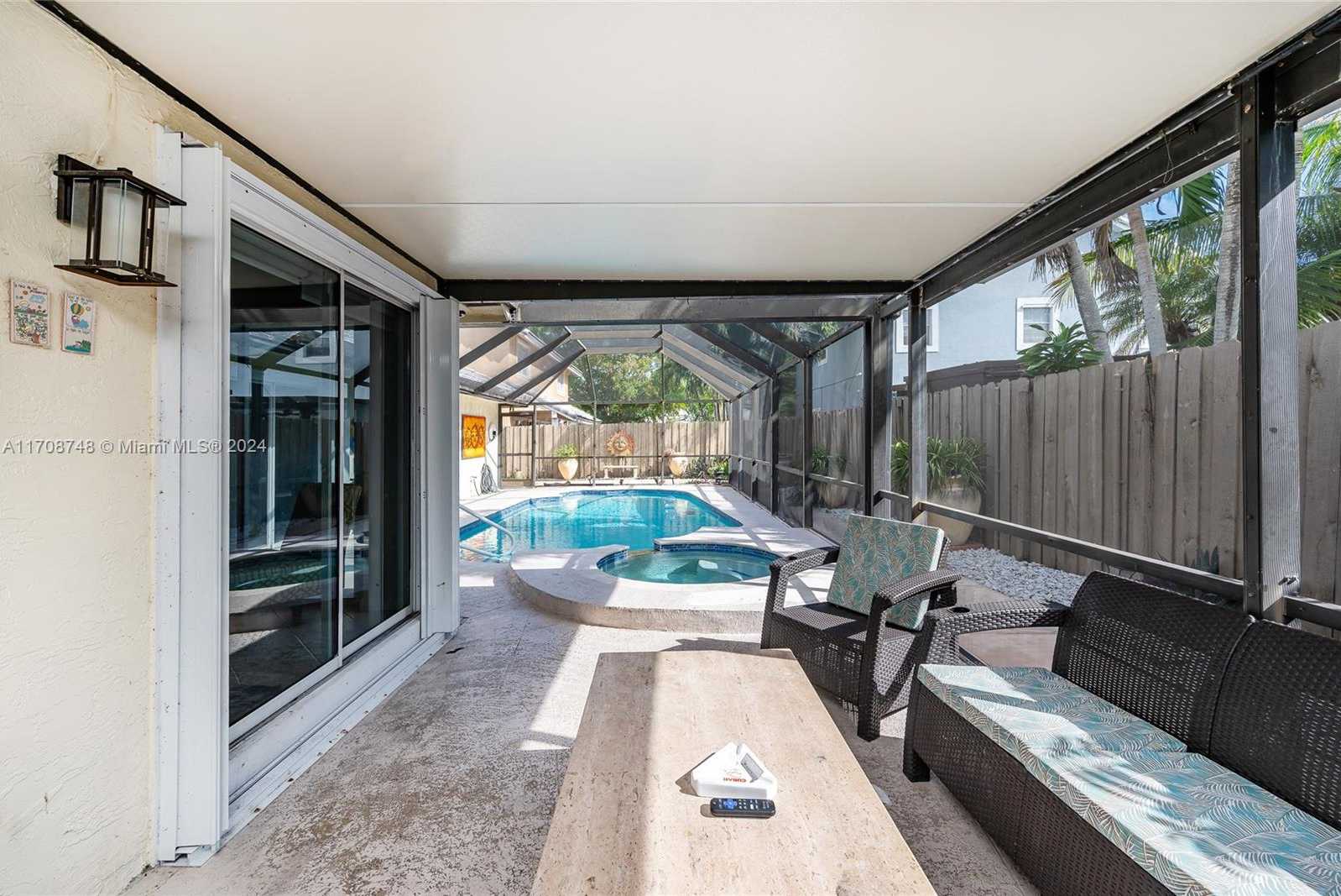 Small Image of 9420 SOUTH WEST 212TH TER, Cutler Bay Number 38