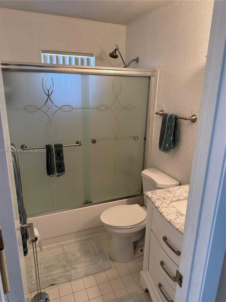 Small Image of 13753 SW 282nd Terrace, Homestead, FL 33033, USA Number 17