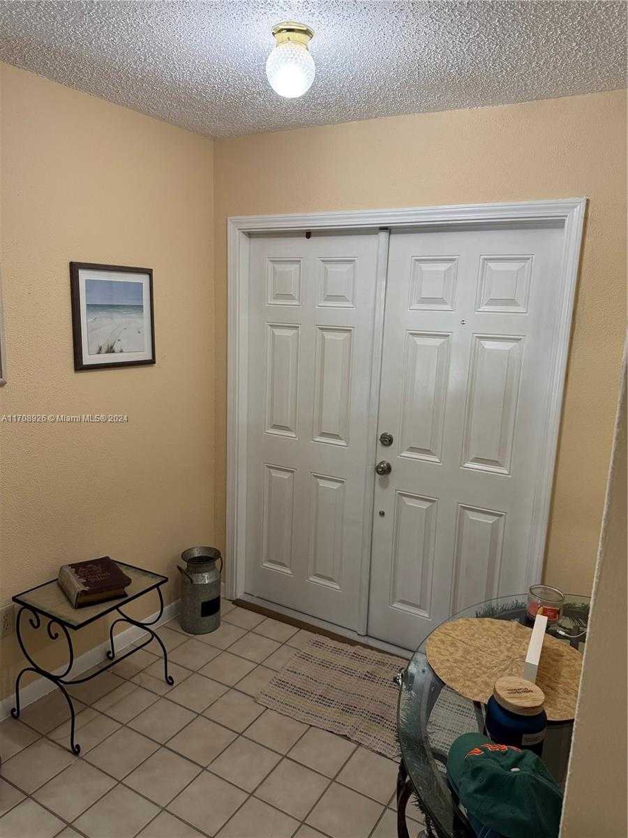 Small Image of 13753 SW 282nd Terrace, Homestead, FL 33033, USA Number 5
