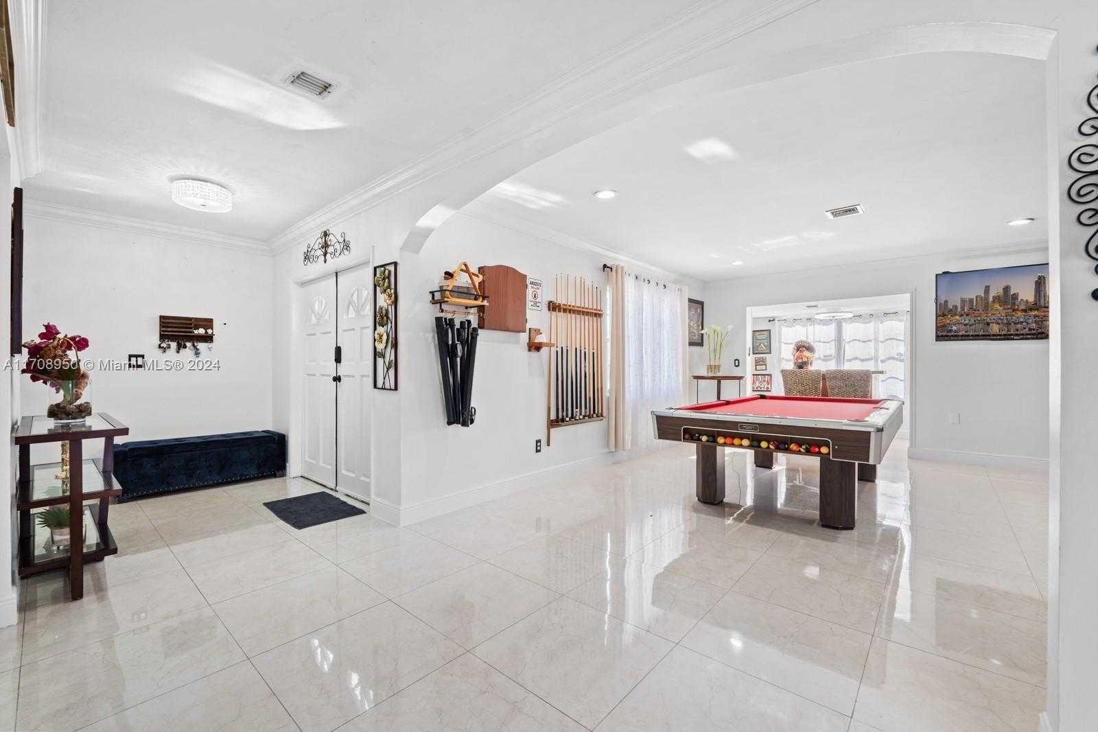 Small Image of 18745 SOUTH WEST 99TH RD, Cutler Bay Number 14