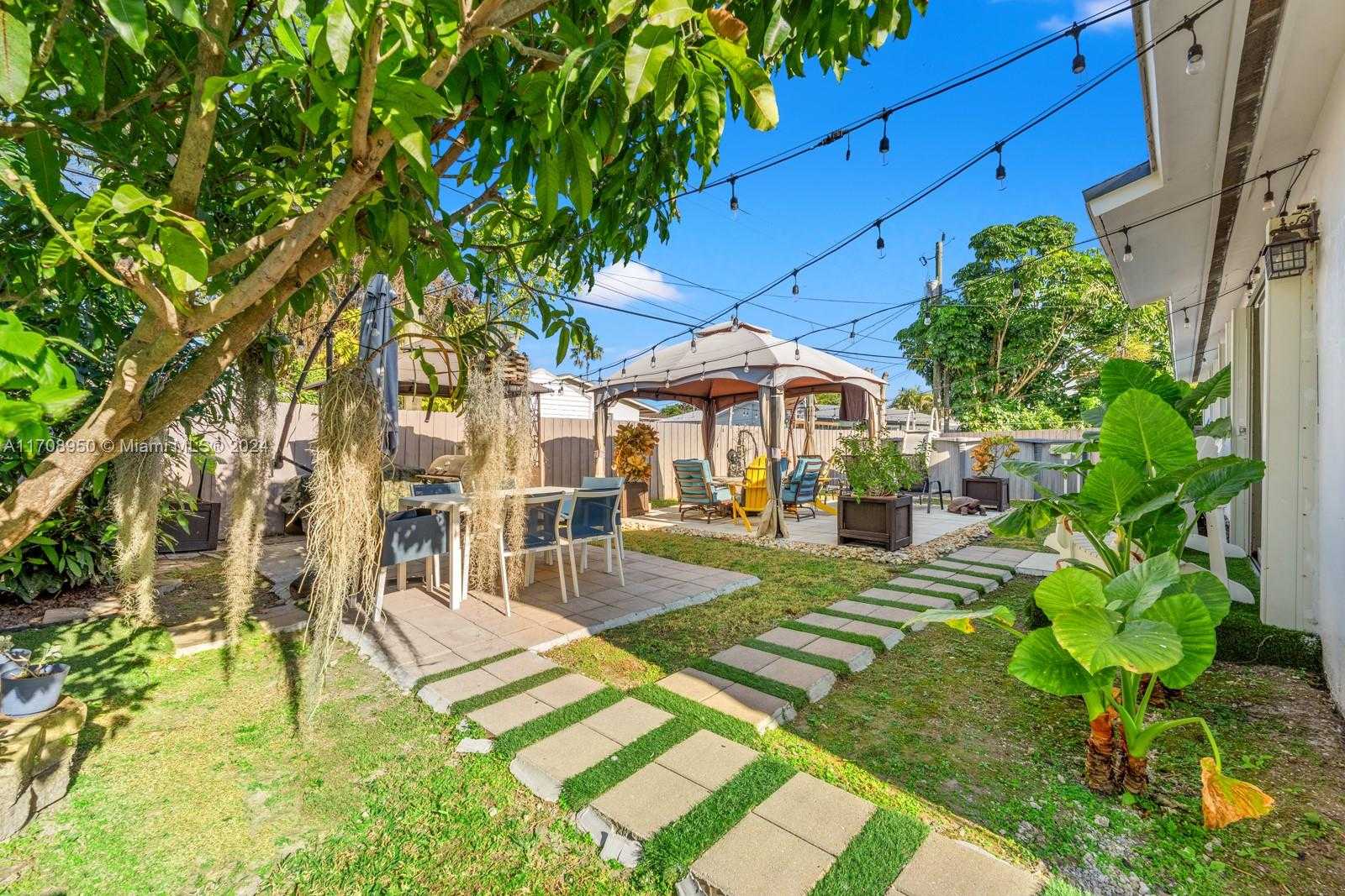 Small Image of 18745 SOUTH WEST 99TH RD, Cutler Bay Number 30
