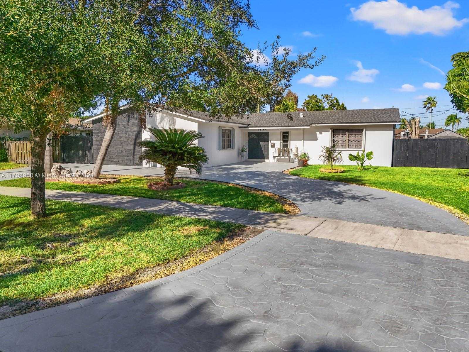 Small Image of 18745 SOUTH WEST 99TH RD, Cutler Bay Number 5