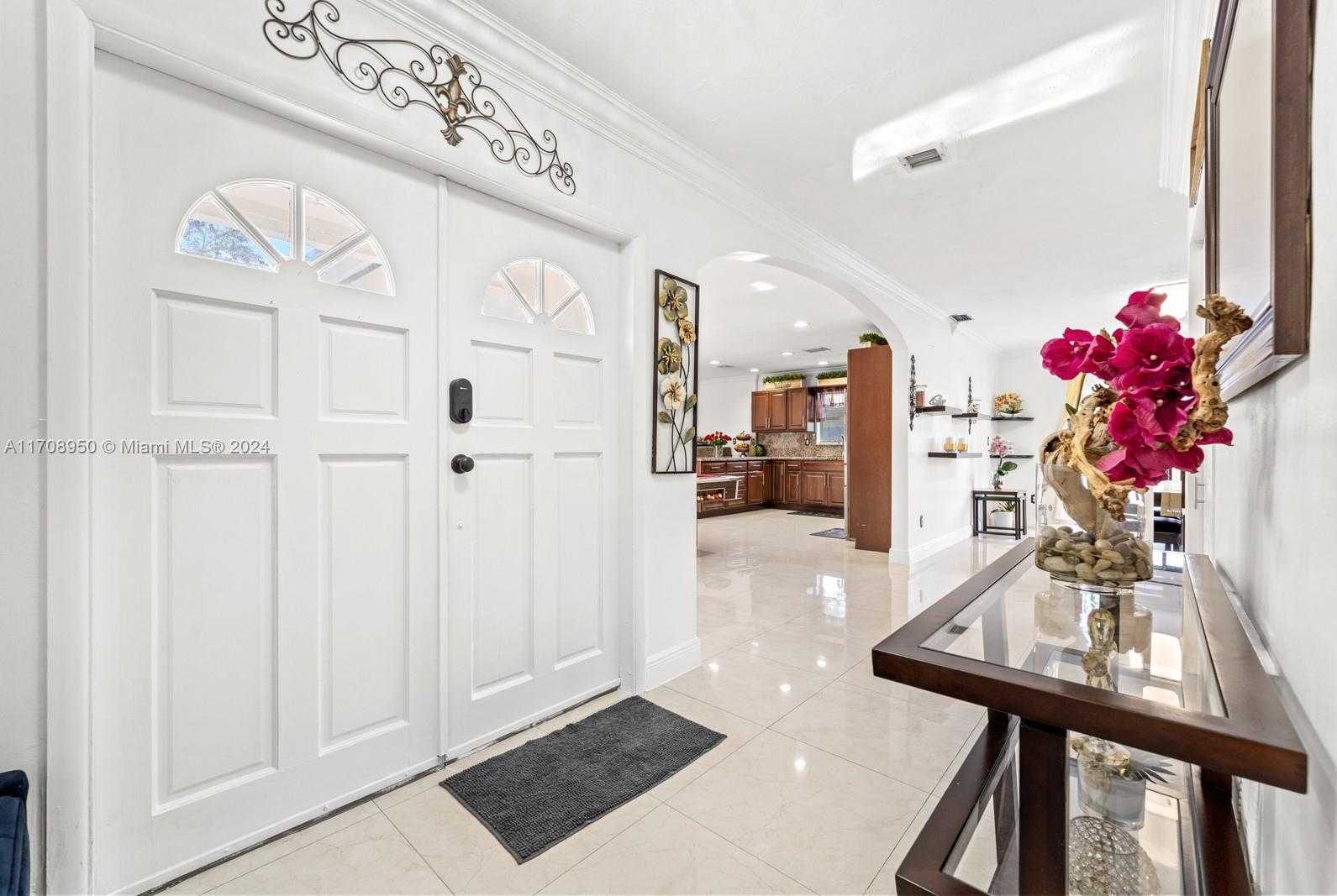 Small Image of 18745 SOUTH WEST 99TH RD, Cutler Bay Number 7