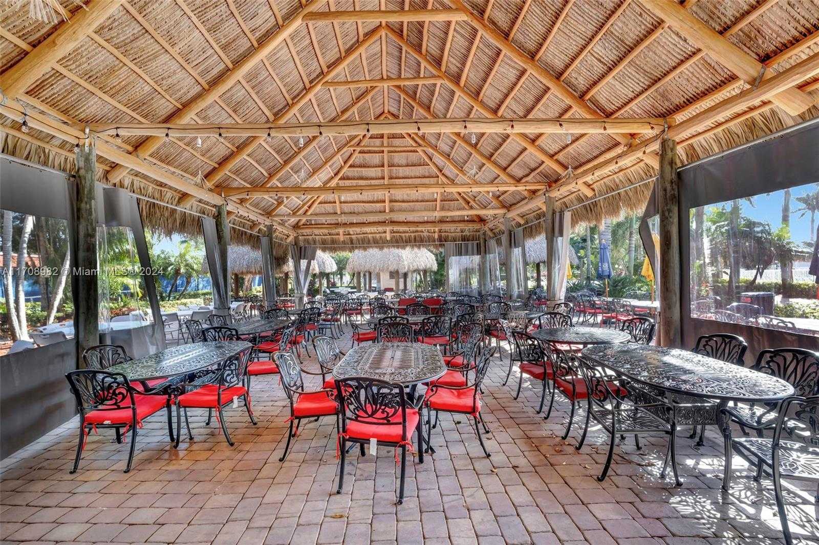 Small Image of 536 NORTH CORTEZ DR, Margate Number 28