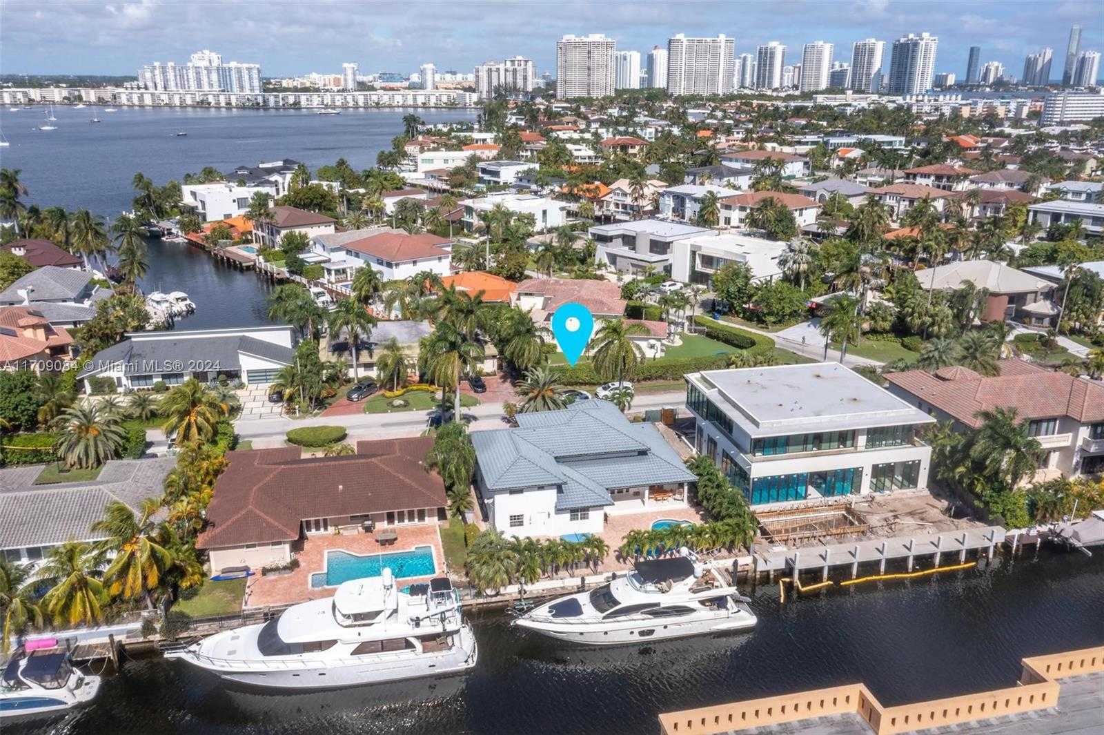 Small Image of 2940 NORTH EAST 164TH ST, North Miami Beach Number 51