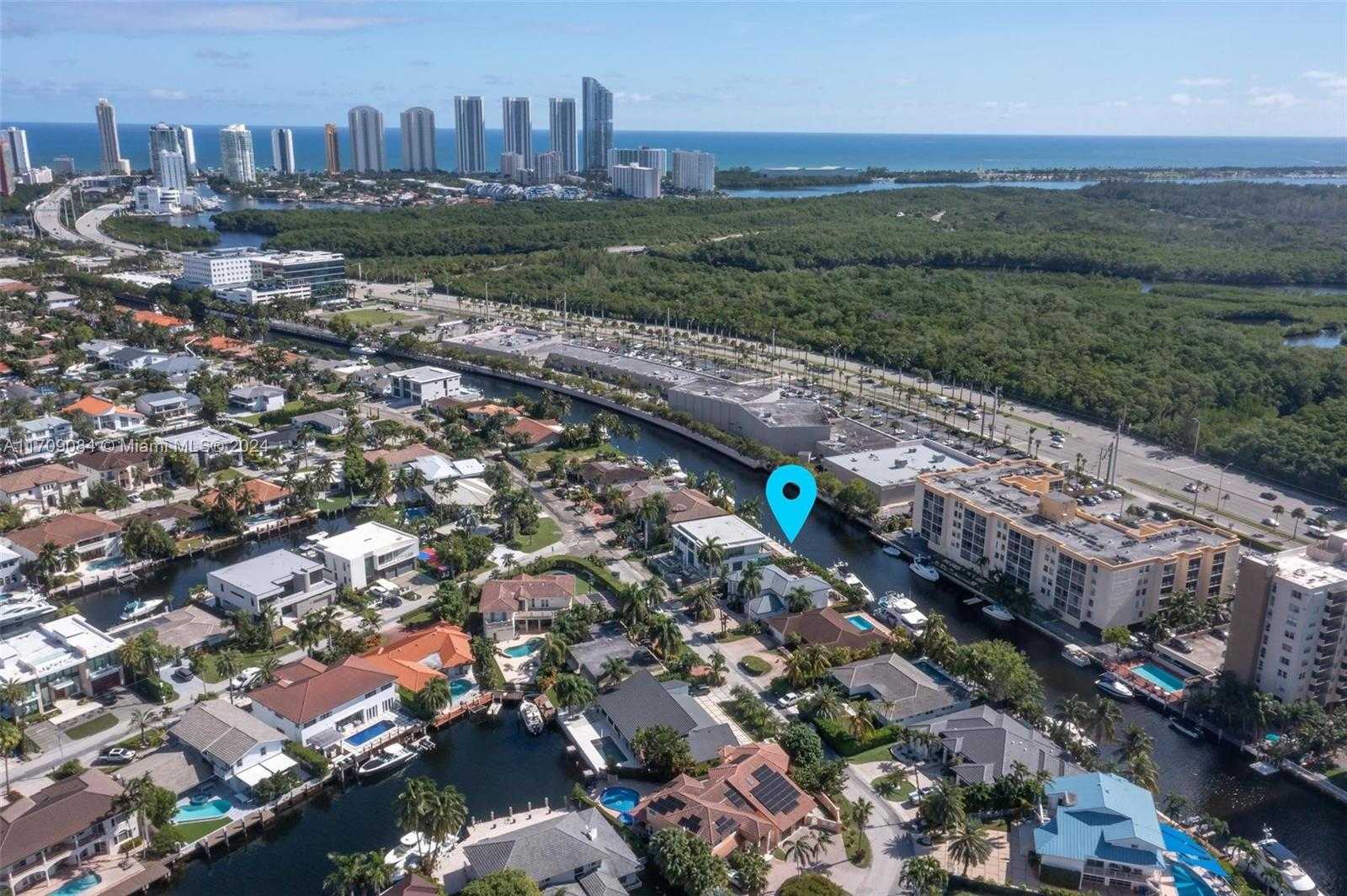 Small Image of 2940 NORTH EAST 164TH ST, North Miami Beach Number 63
