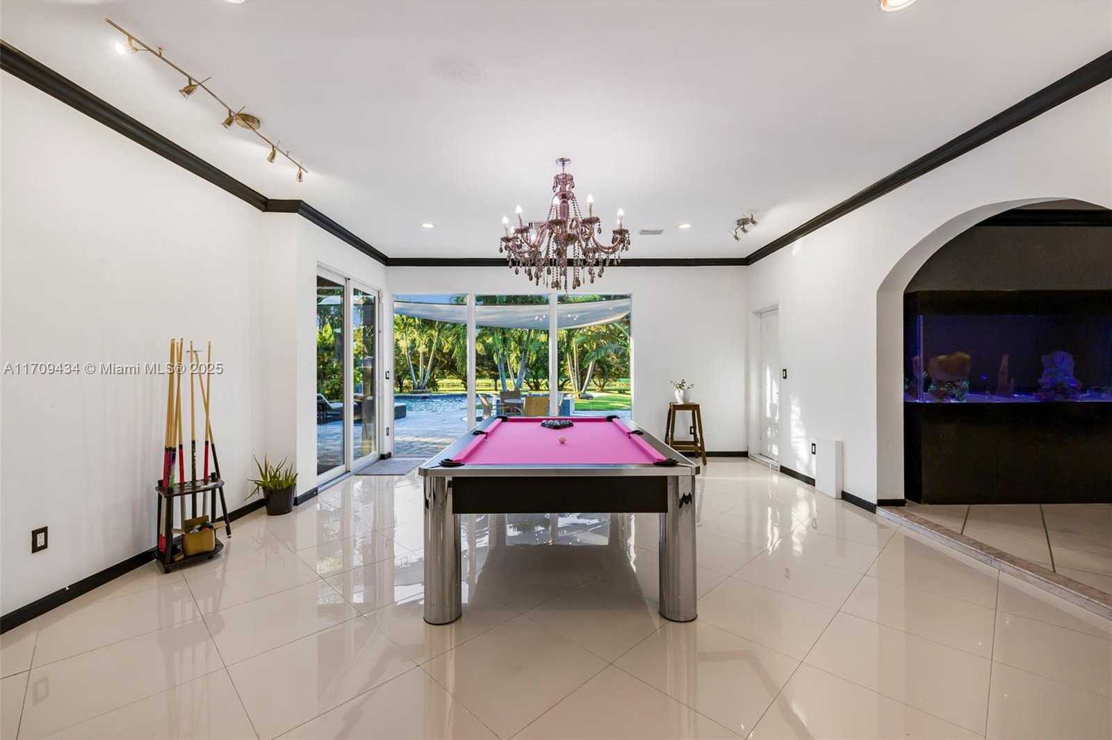Small Image of 12555 SOUTH WEST 34TH PL, Davie Number 39